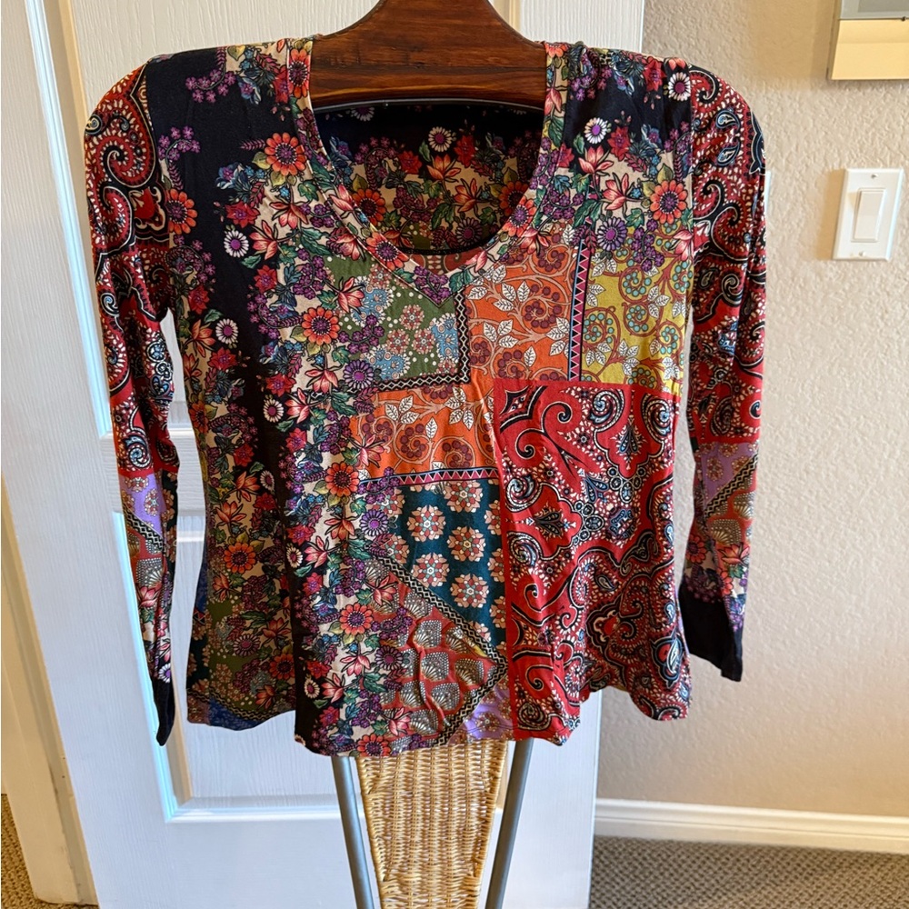 Johnny Was Floral Embroidered Silky Top